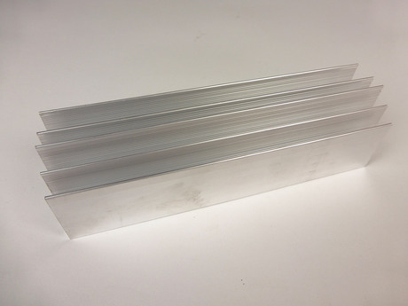 DISIPADOR 190X53X53 MM - 9AGF05440