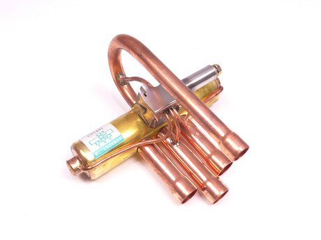 VÁLVULA 4 VÍAS - 9AGF3045