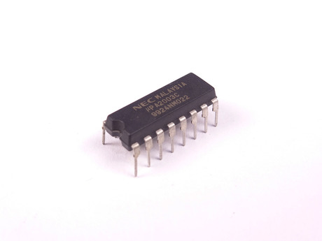 MICROPROCESADOR IC4 5 MPA 2003C - 9AGF5201
